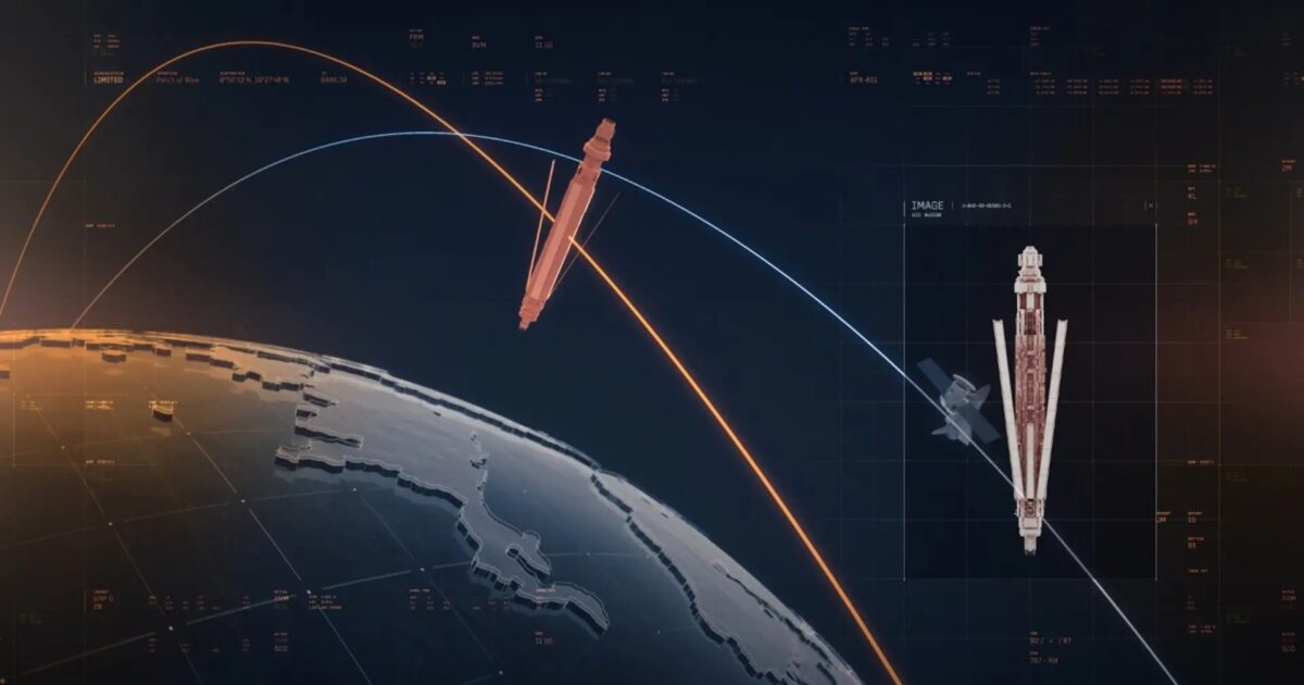 Schermata ufficiale di Ace Combat 8 con traiettorie su una mappa satellitare