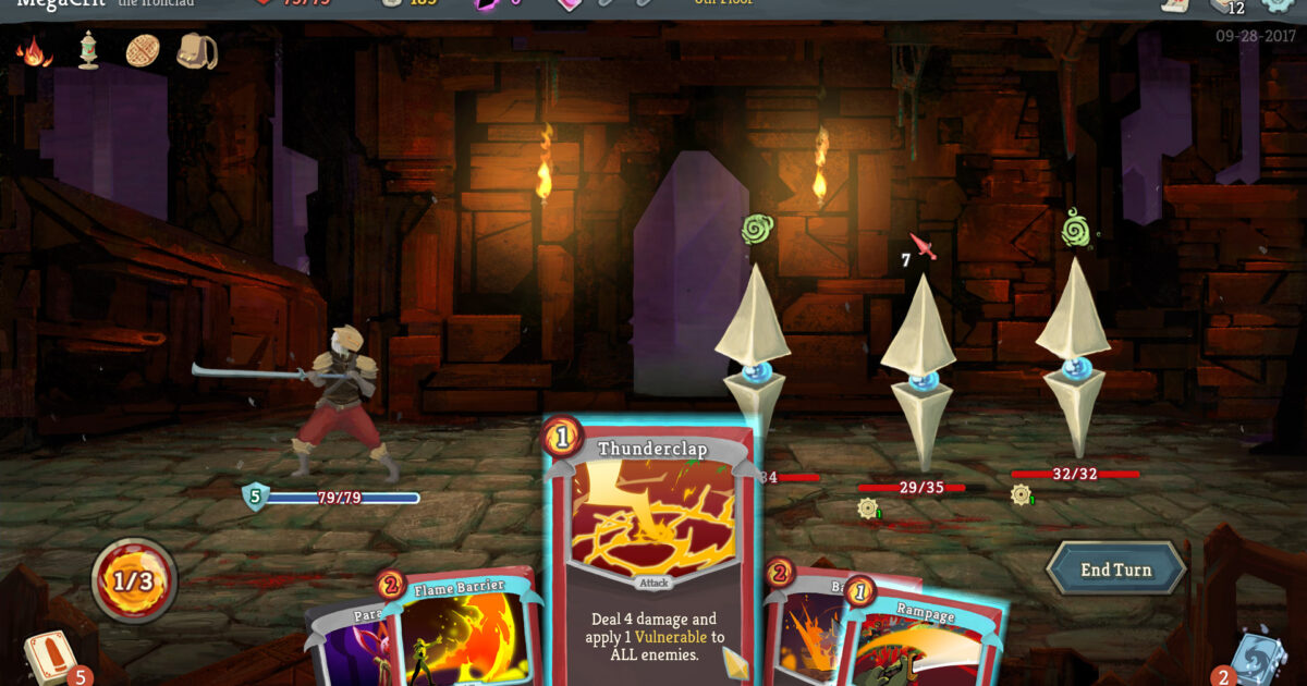 LIronclad di Slay the Spire in una posa difensiva adatta a una guida su difesa e potenziamenti Gamescafe LIronclad di Slay the Spire in una posa difensiva adatta a una guida su difesa e potenziamenti